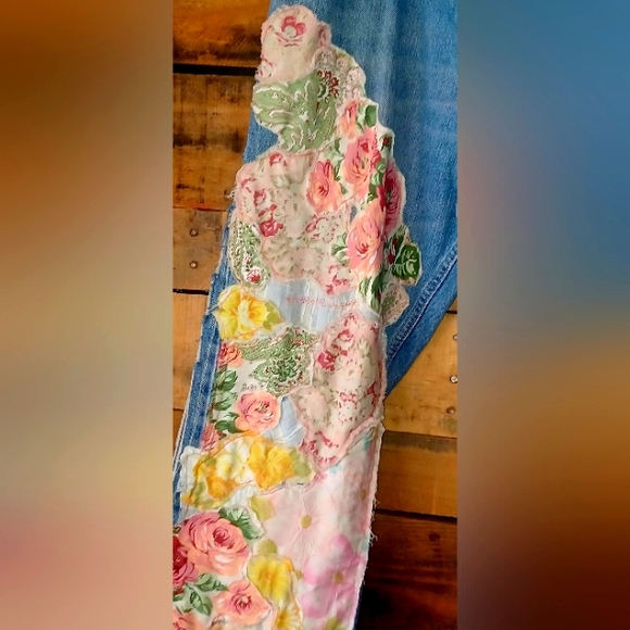 Upcycled Jeans: - Picture 10 of 11